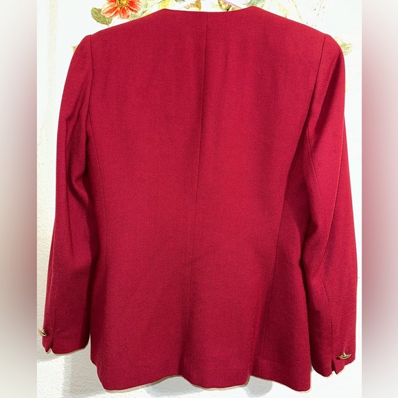 CHRISTIAN DIOR Maroon Blazer Jacket With Goldtone Buttons 100% Wool Size 4  - Picture 3 of 10